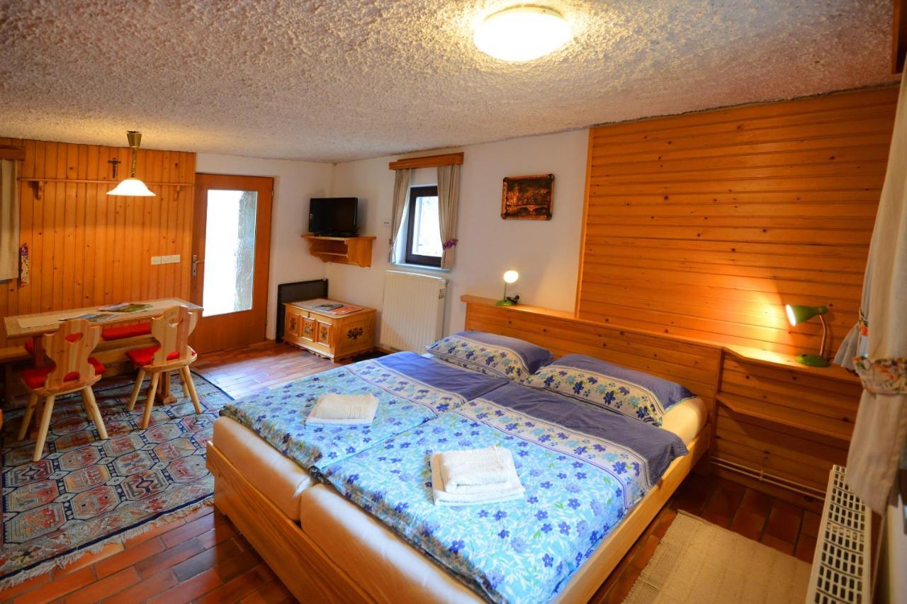 Apartmaji Zupancic بوينج المظهر الخارجي الصورة